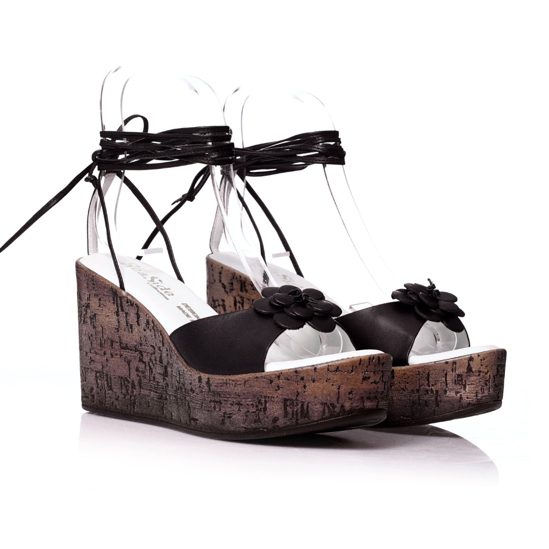 Sandale cuir compensée fleur E26-5383