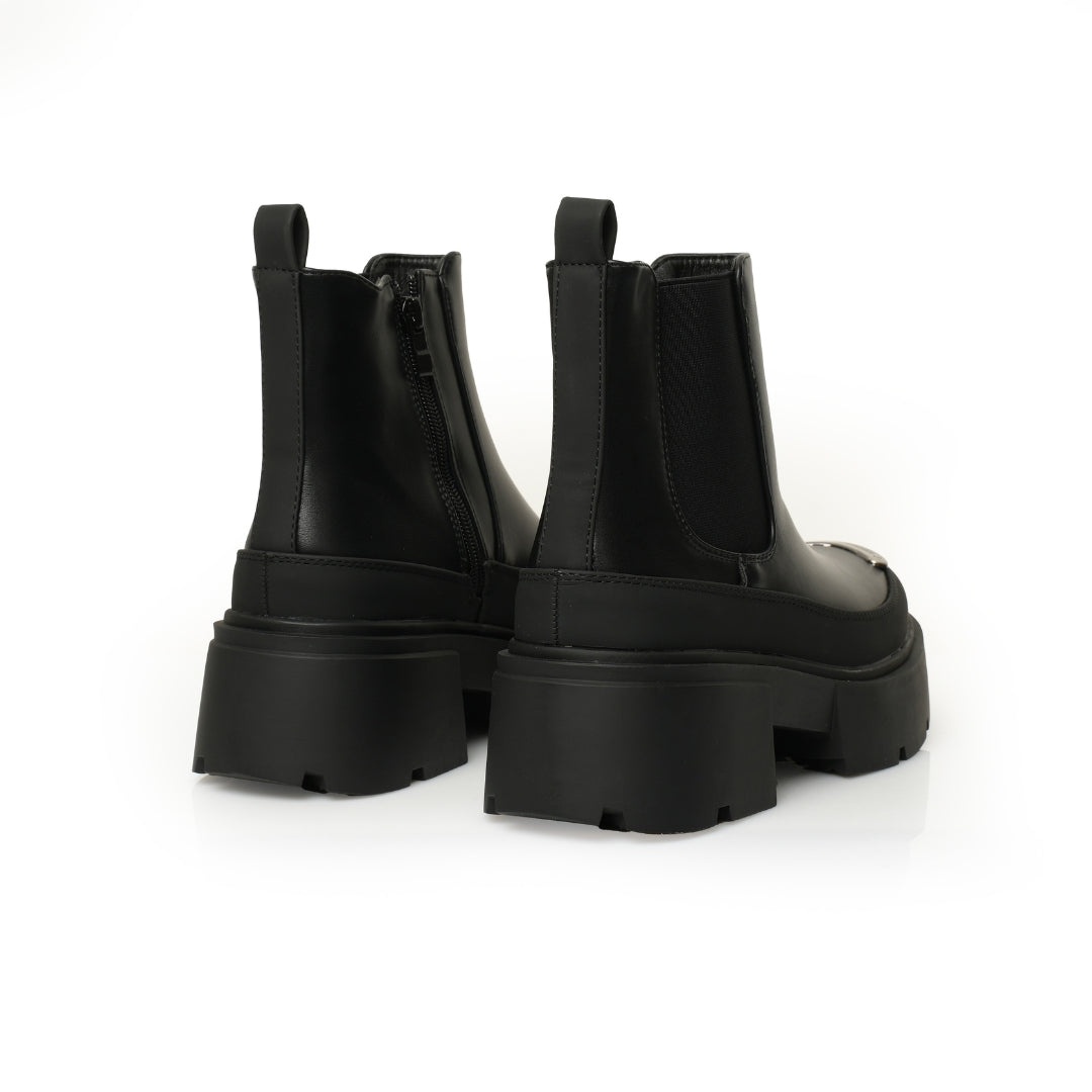 Bottine Avec Accesoire Devant H25-F1697