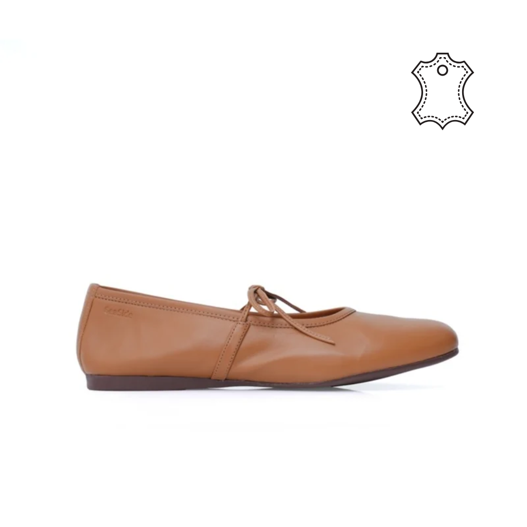 Mary Jane Cuir Plat  P26-8011