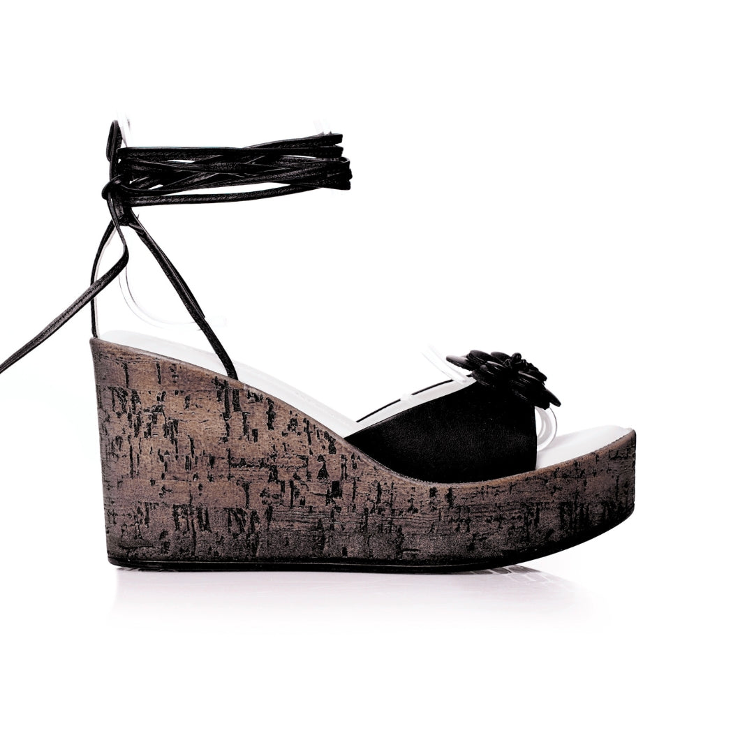 Sandale cuir compensée fleur E26-5383