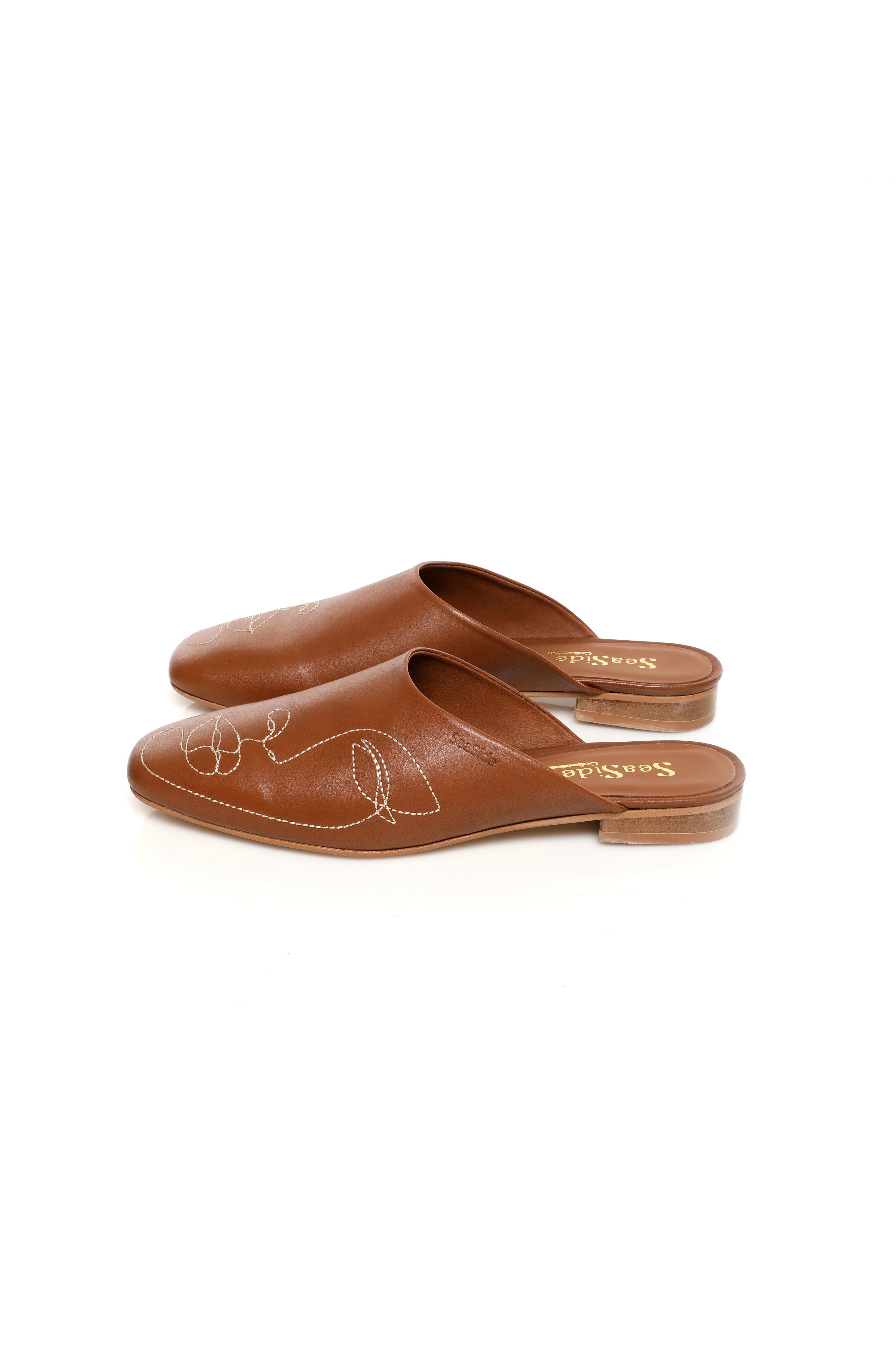 Mule Broderie Visage {𝐂𝐔𝐈𝐑} 69