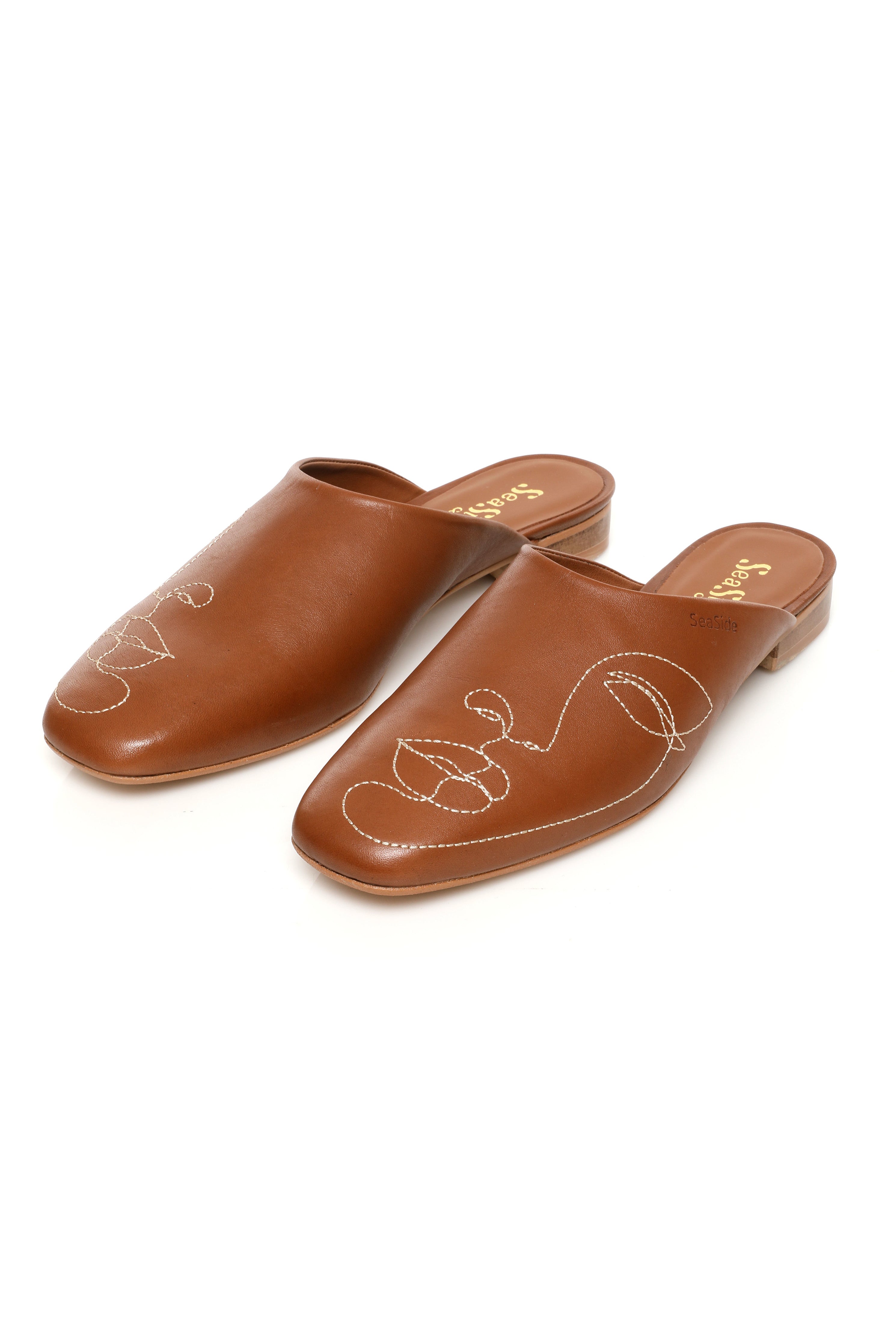 Mule Broderie Visage {𝐂𝐔𝐈𝐑} 69